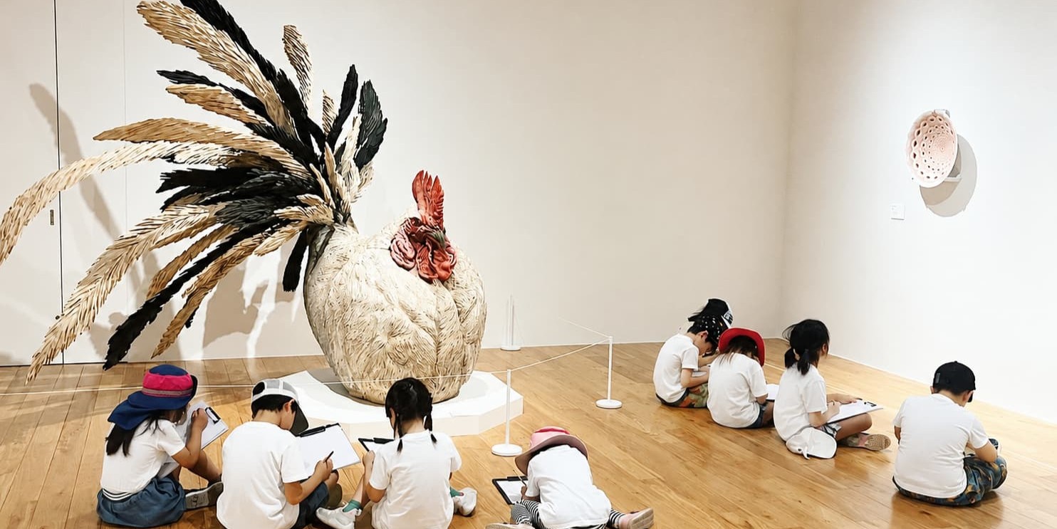 RST students at gallery