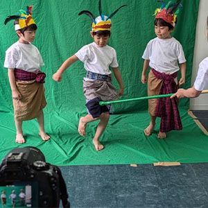 Students green screen cultural project dance